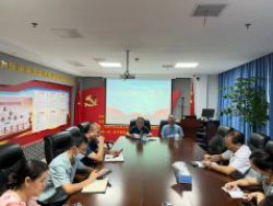 【关注】上饶市第三人民医院迅速传达全市违规吃喝违规收送礼品礼金等&ldquo;四风&rdquo;突出问题专项治理工作部署会精神